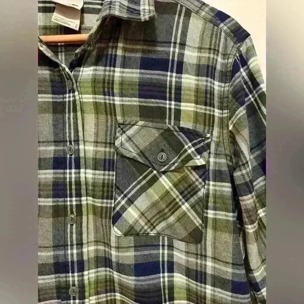 The North Face women’s flannel , sz small - Picture 4 of 7